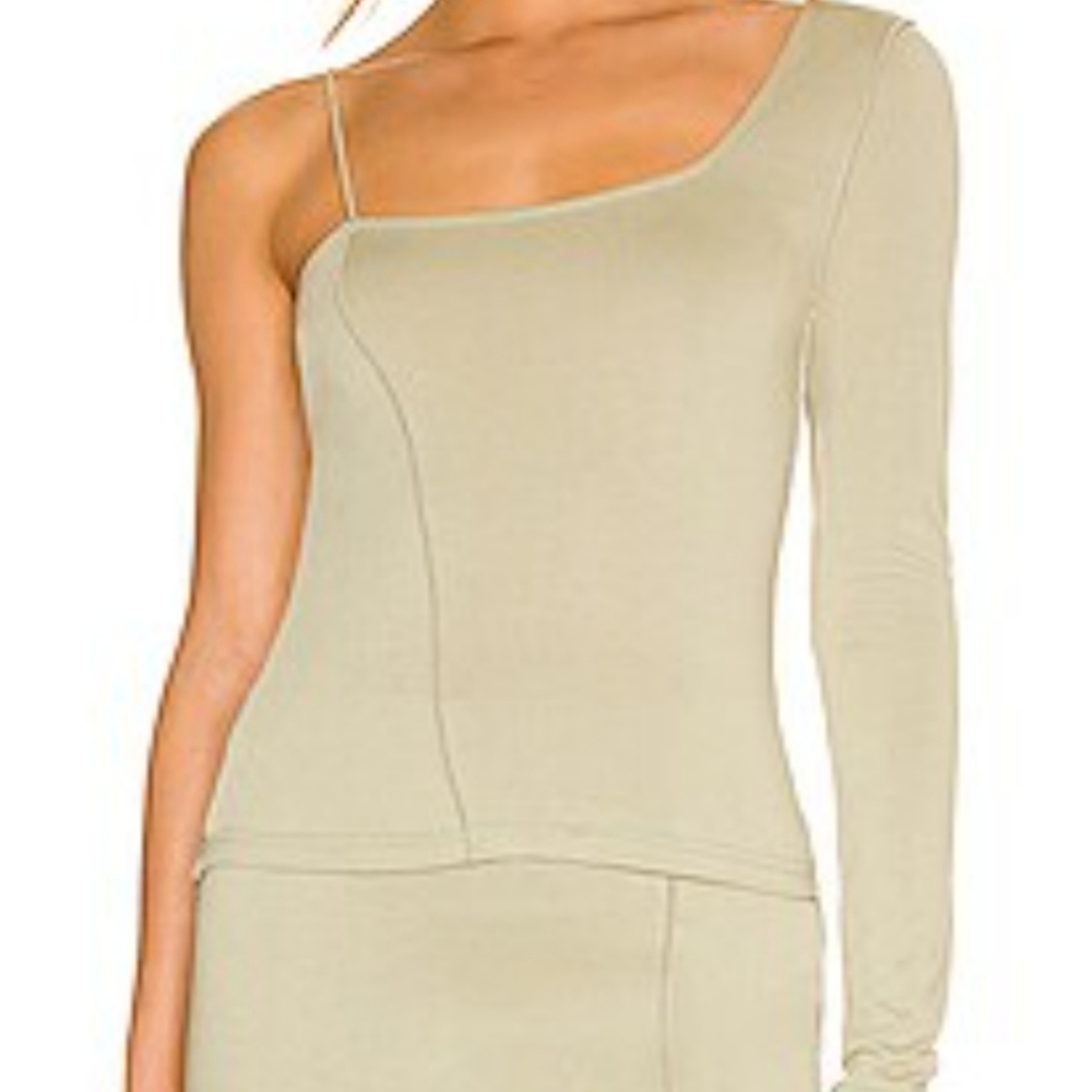 NWT! Song of Style one shoulder top